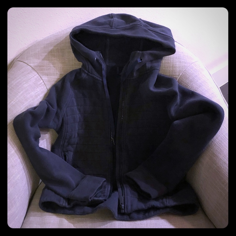 ⚡️FLASH SALE⚡️ Lululemon navy blue jacket
